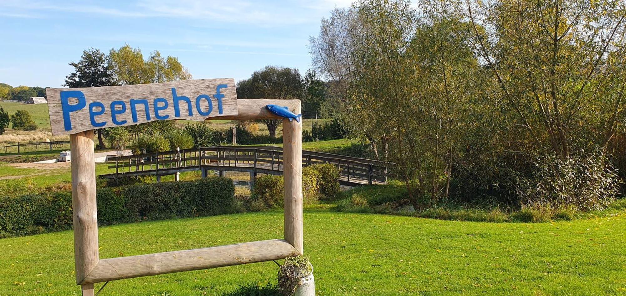 Peenehof Koeppen - Ferienwohnungen & Schlaffaesser Jordenstorf 外观 照片